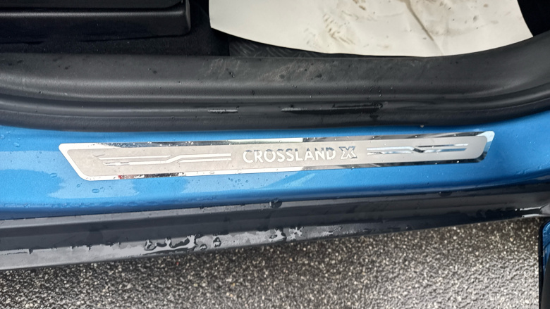 Vauxhall Crossland X 1.2T [110] Tech Line Nav 5dr [Start Stop] Auto Petrol Hatchback